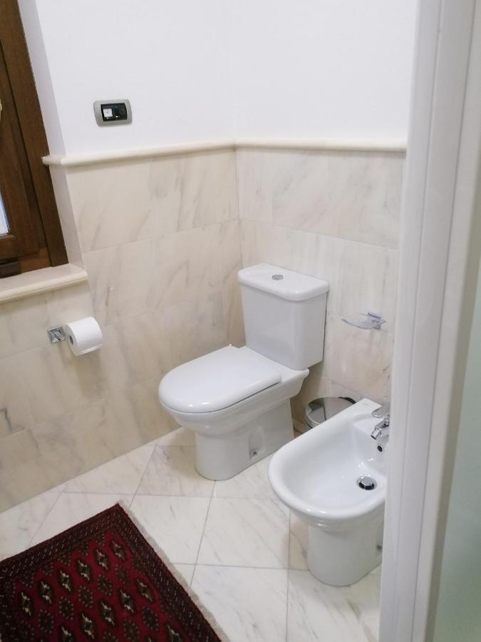 Private Luxury Villa With Pool Moniga del Garda Екстер'єр фото