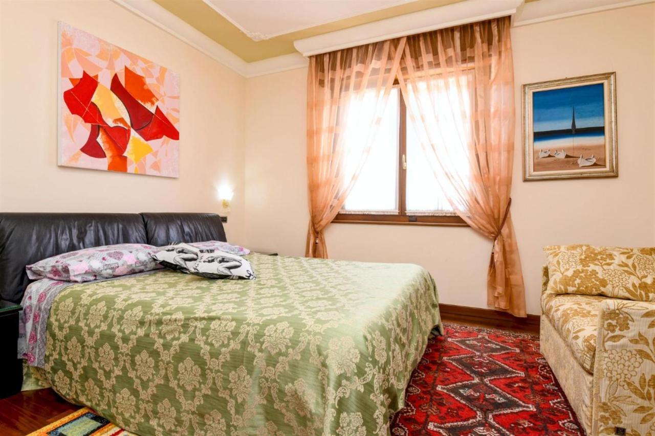 Private Luxury Villa With Pool Moniga del Garda Екстер'єр фото