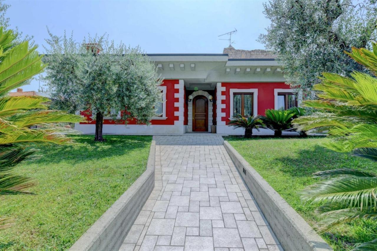 Private Luxury Villa With Pool Moniga del Garda Екстер'єр фото