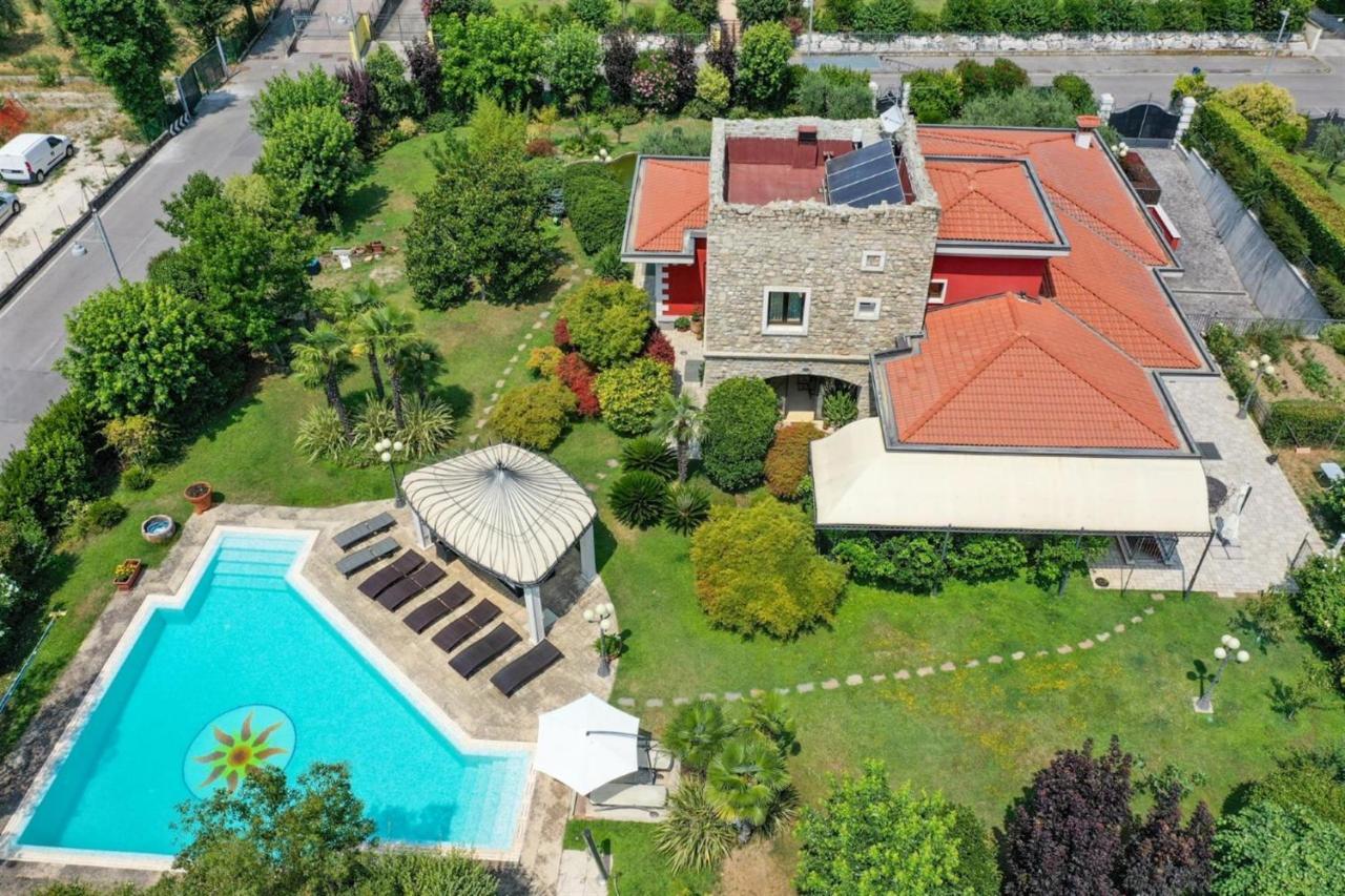 Private Luxury Villa With Pool Moniga del Garda Екстер'єр фото
